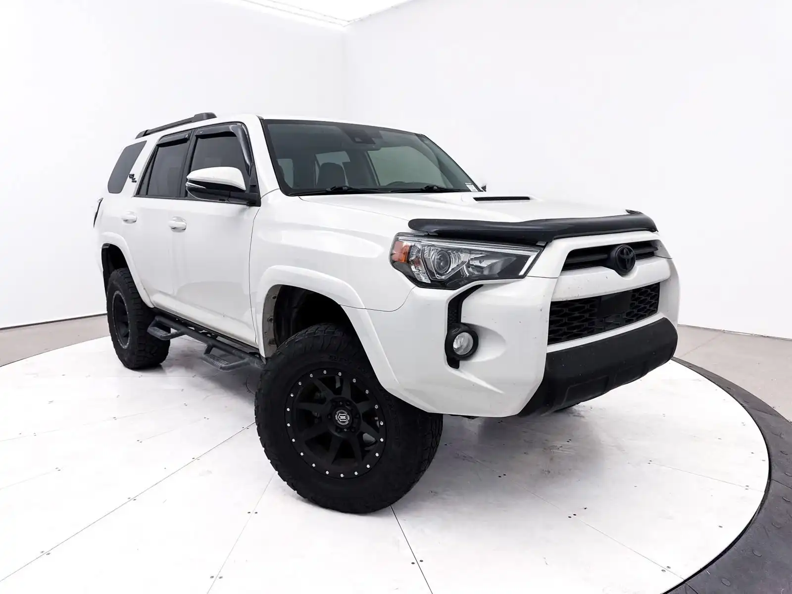2020 Toyota 4Runner Off-Road 4WD V6's photo