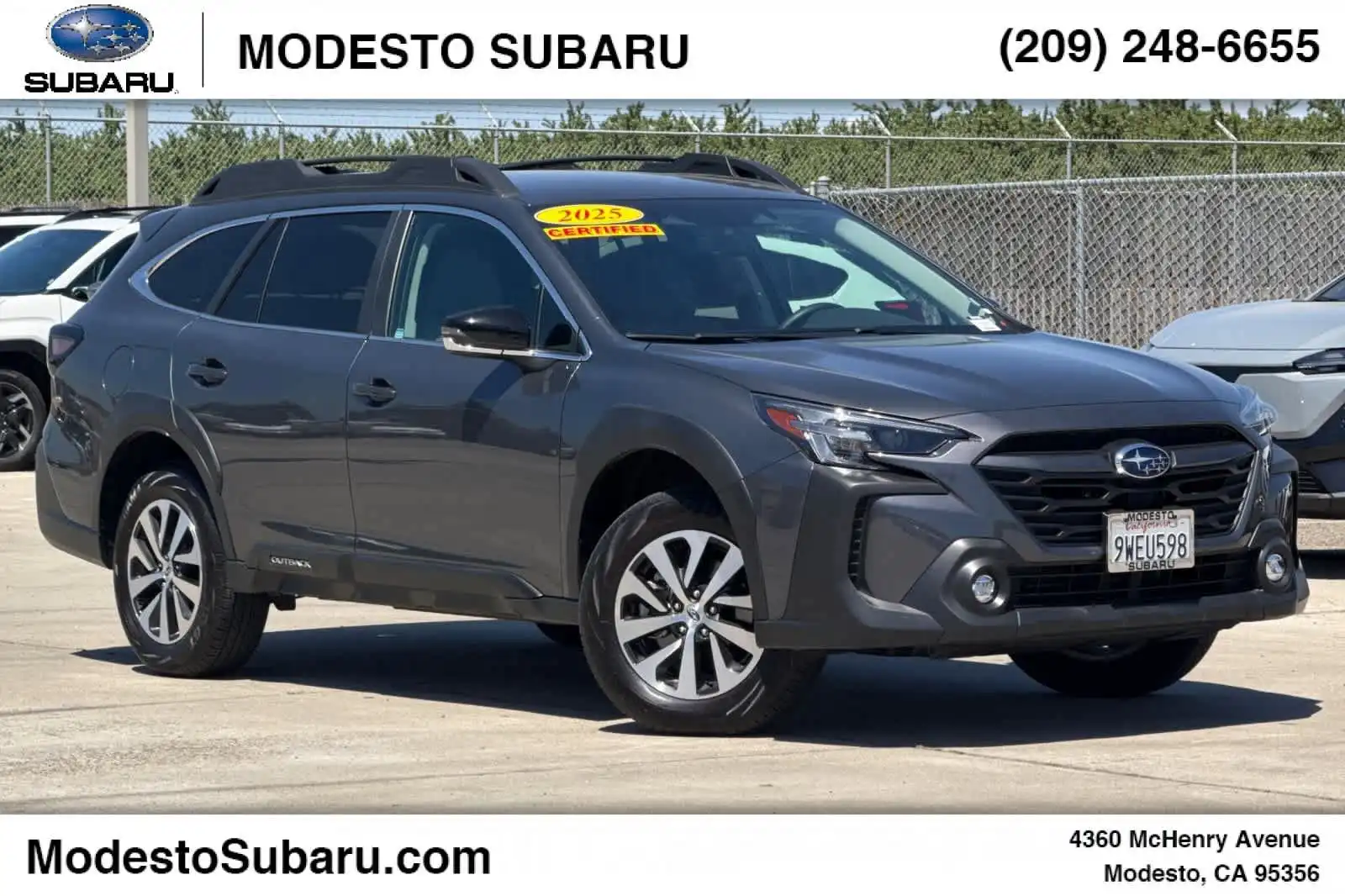 2025 Subaru Outback Premium's photo