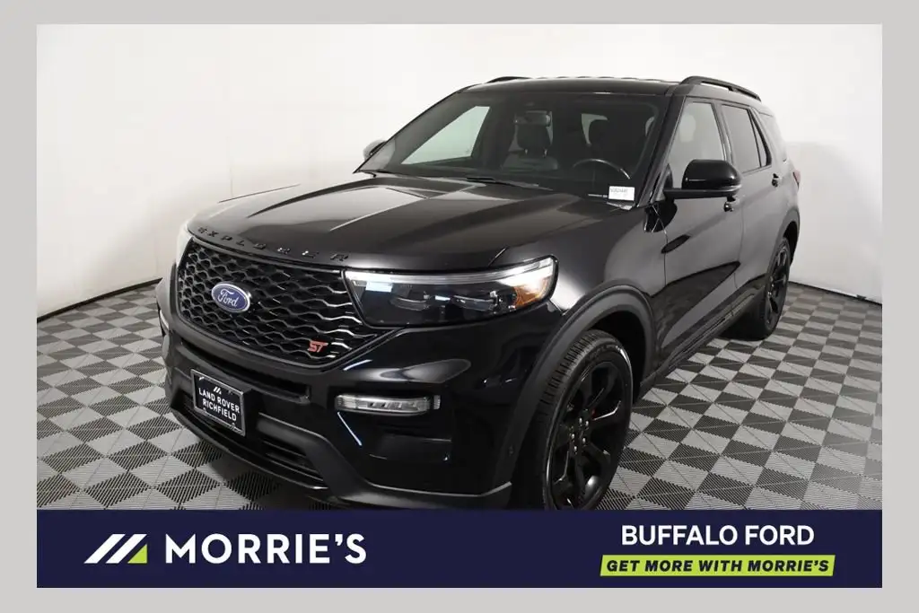 2022 Ford Explorer ST 4WD's photo