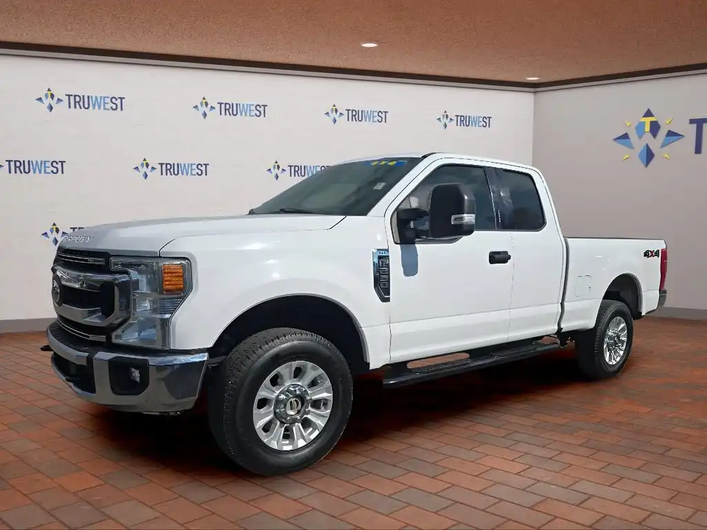 2022 Ford F-250 XLT 4x4 SuperCab 6-3/4' Box's photo