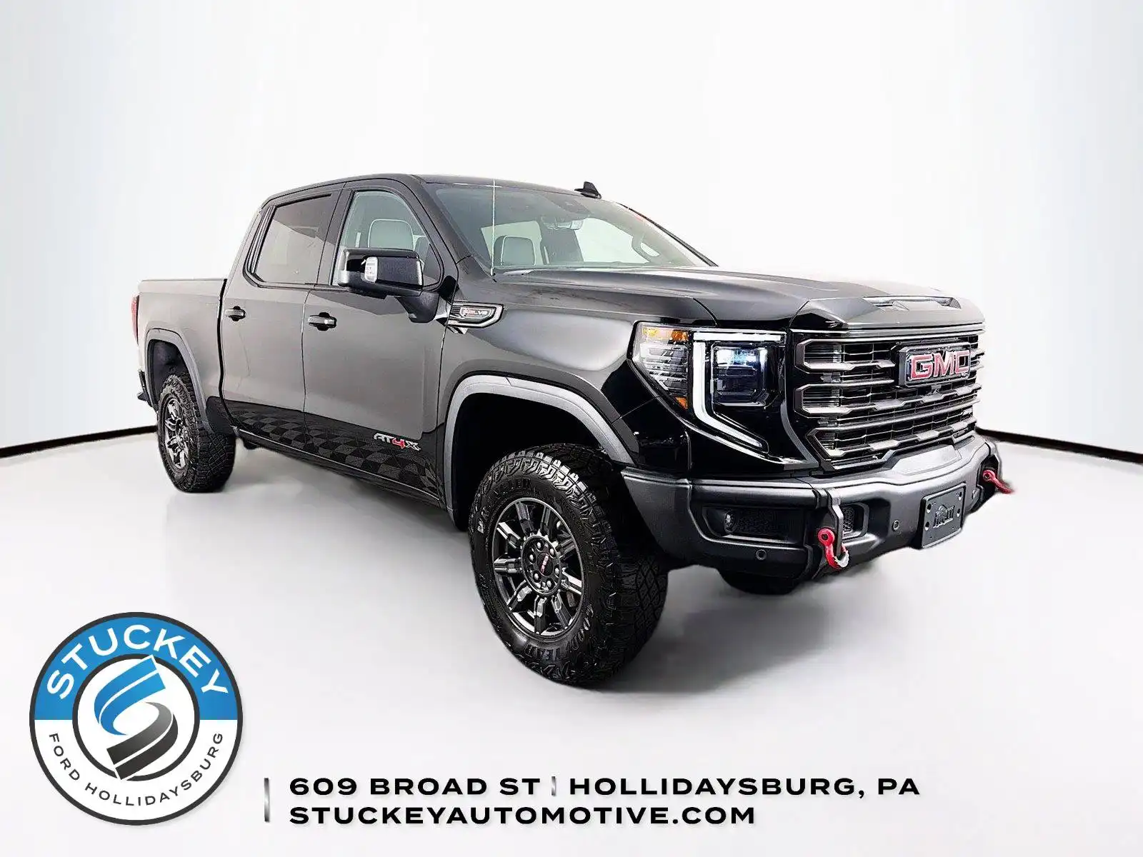 2025 GMC Sierra 4WD Crew Cab Short Box AT4X's photo