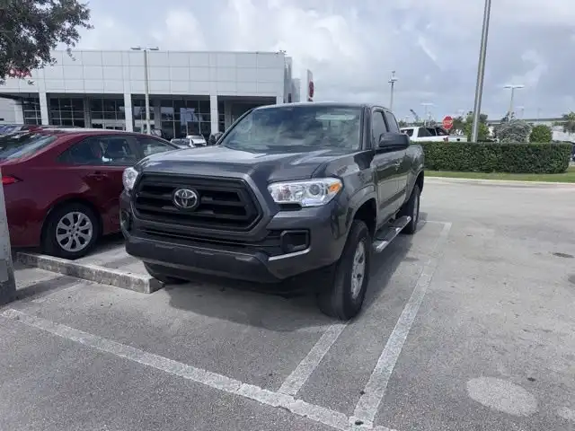 2022 Toyota Tacoma SR Access Cab 2WD V6 Auto SB's photo