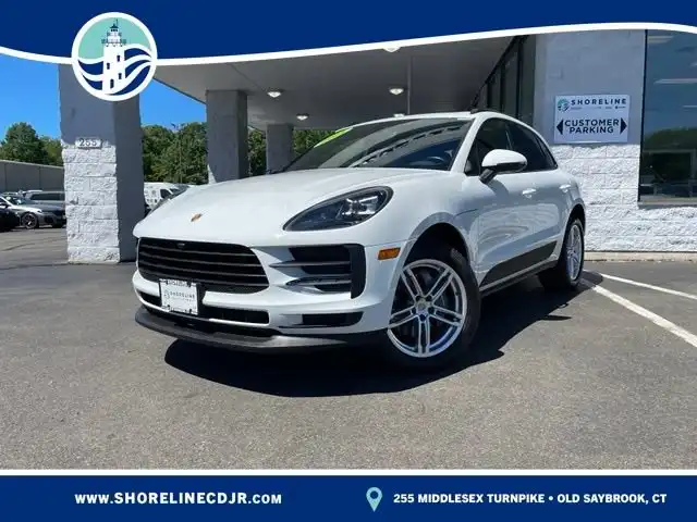 2021 Porsche Macan Base's photo