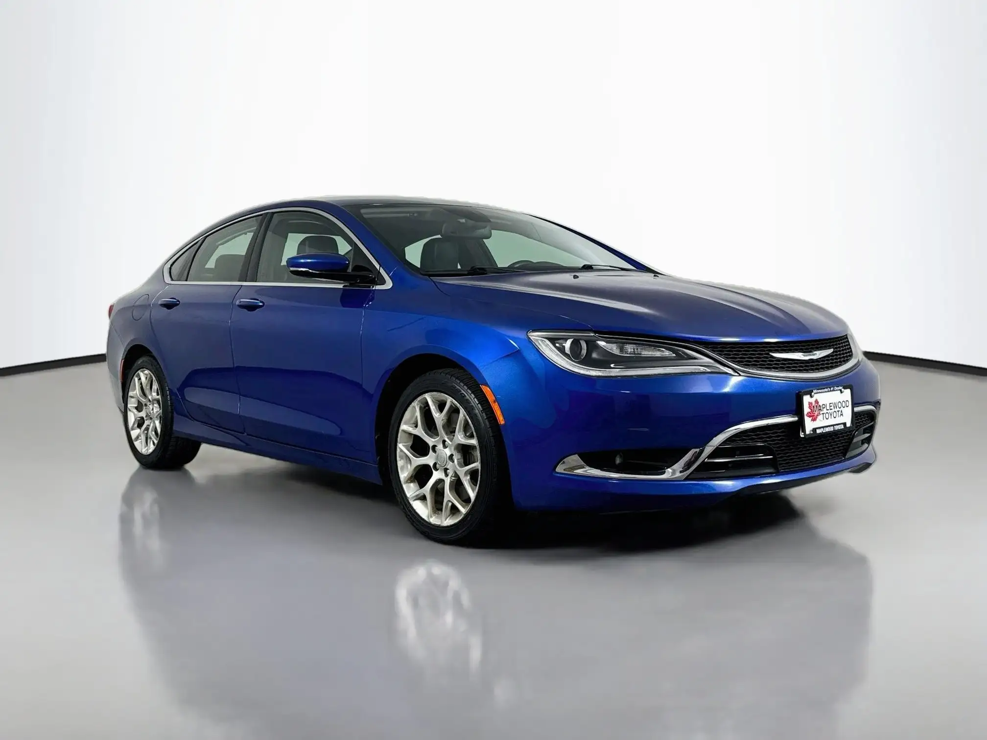 2015 Chrysler 200 C AWD photo 1