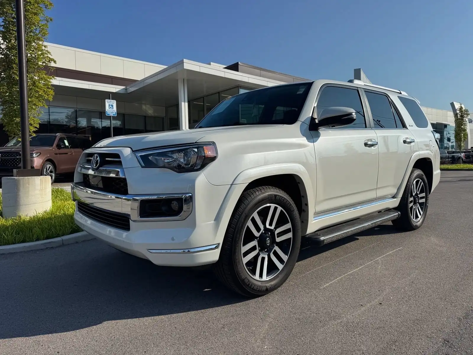 2020 Toyota 4Runner Limited 4WD V6's photo