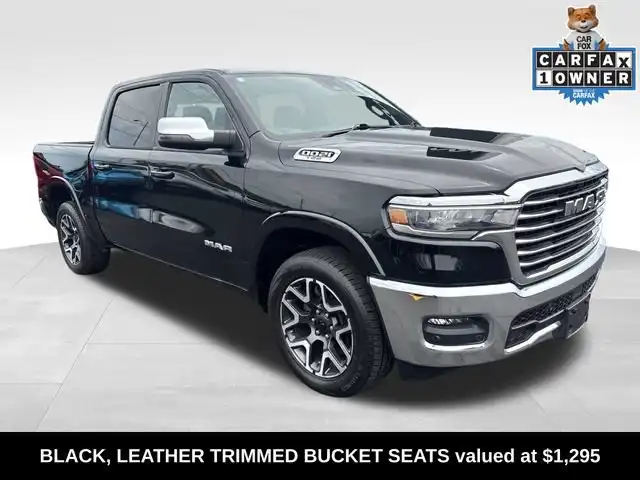 2025 RAM 1500 Laramie 4x4 Crew Cab 5'7's photo