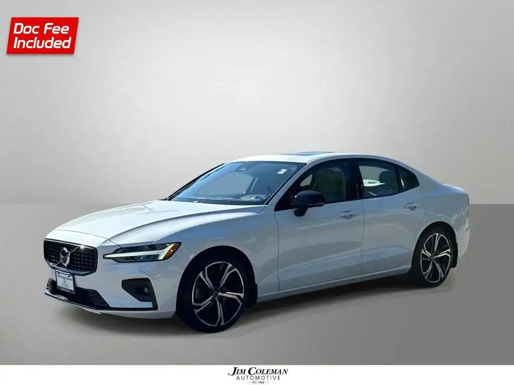 2024 Volvo S60 B5 Plus Dark Theme AWD's photo