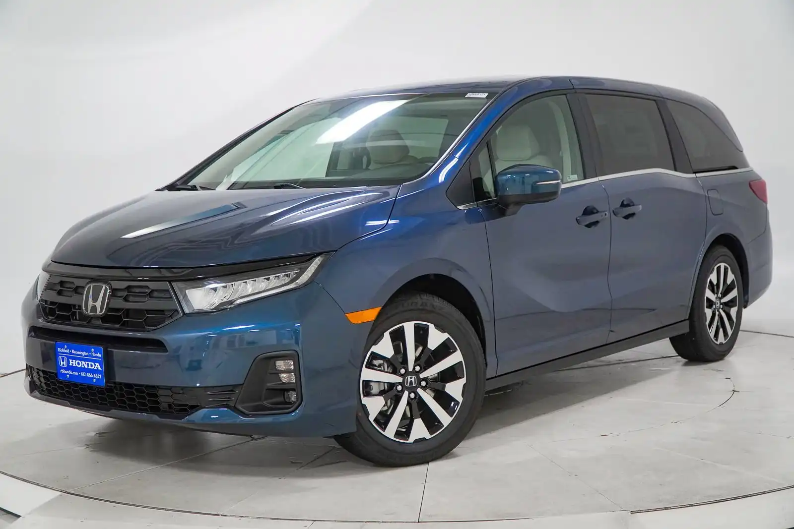 2026 Honda Odyssey EX-L's photo