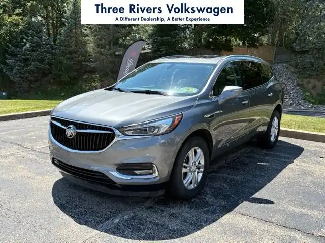 2019 Buick Enclave Essence AWD's photo