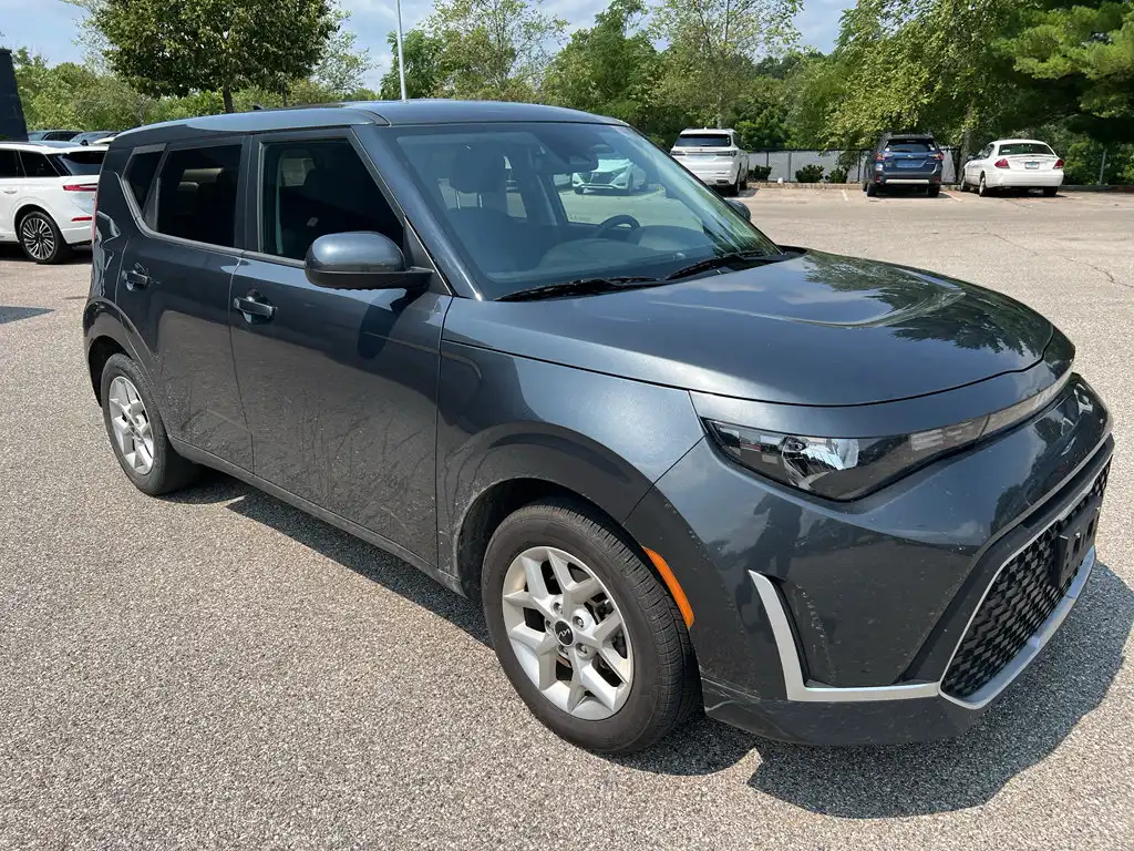 2024 Kia Soul 2.0L LX IVT's photo