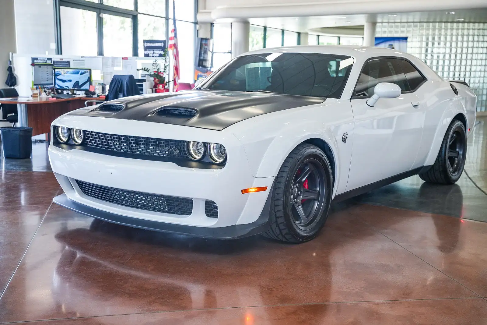 2021 Dodge Challenger SRT Hellcat Redeye Auto's photo