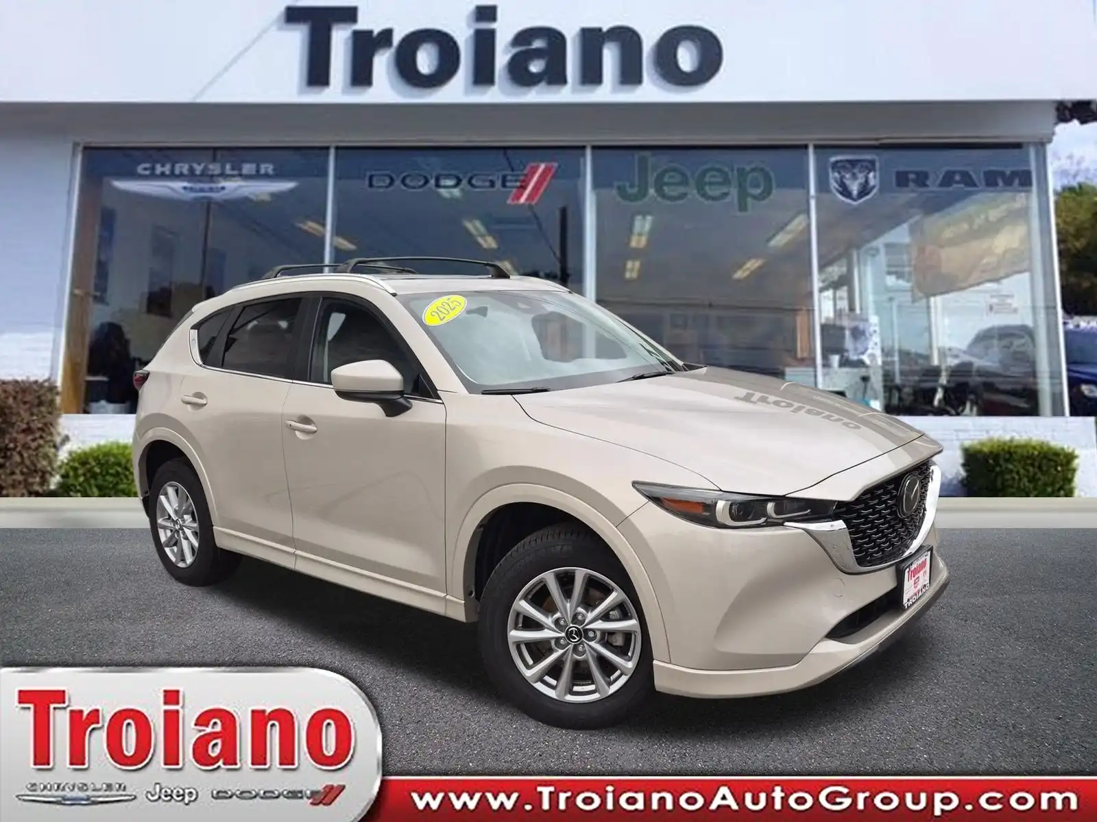2025 Mazda CX-5 S Preferred package Auto AWD's photo