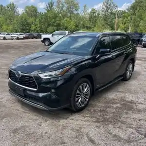 2024 Toyota Highlander Platinum AWD's photo