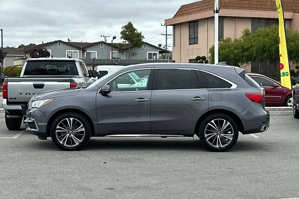 2019 Acura MDX w/Technology Package photo 3