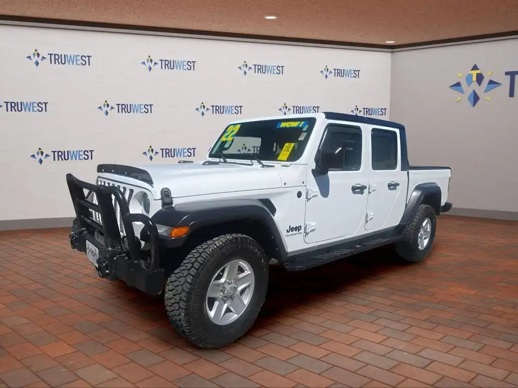 2022 Jeep Gladiator Sport's photo