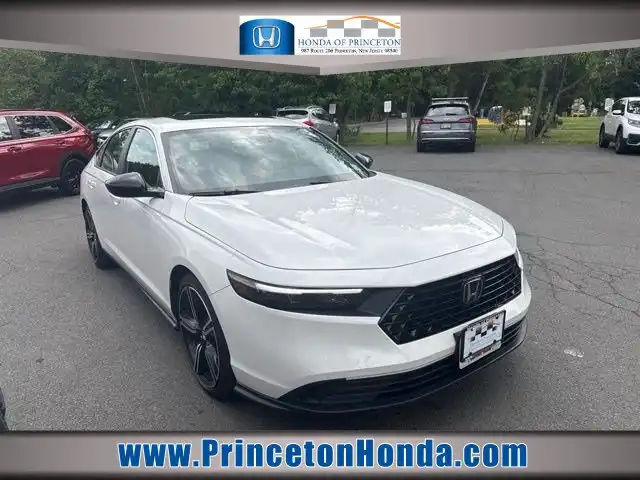 2024 Honda Accord Hybrid Sport's photo