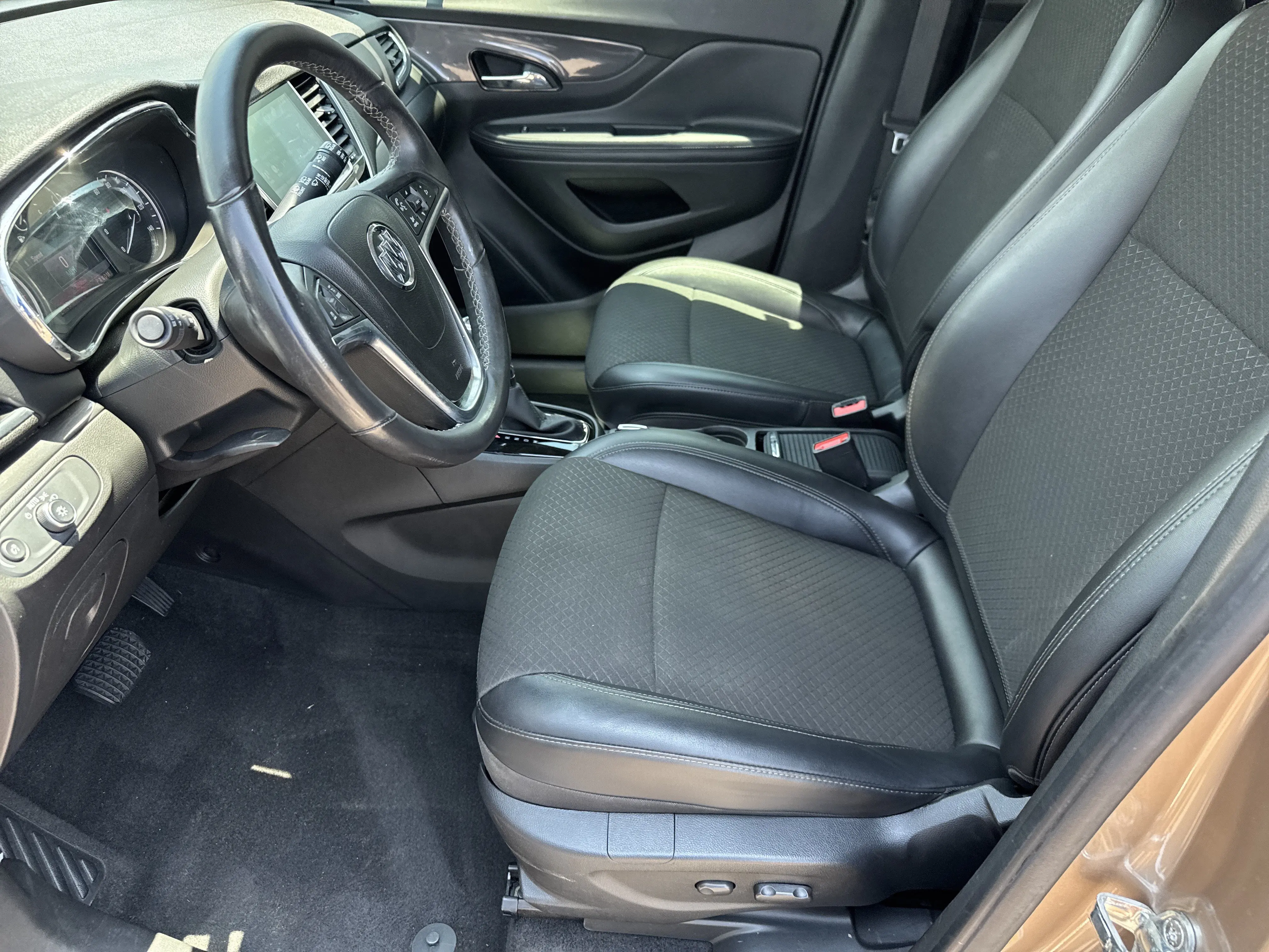 2019 Buick Encore Preferred photo 5