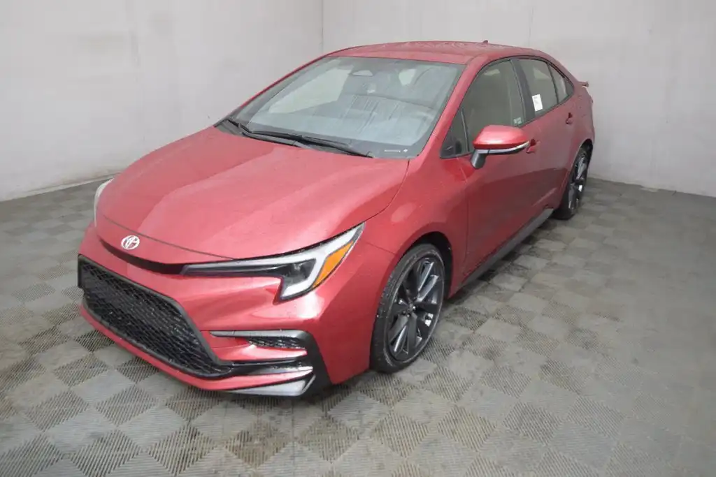 2025 Toyota Corolla SE CVT's photo