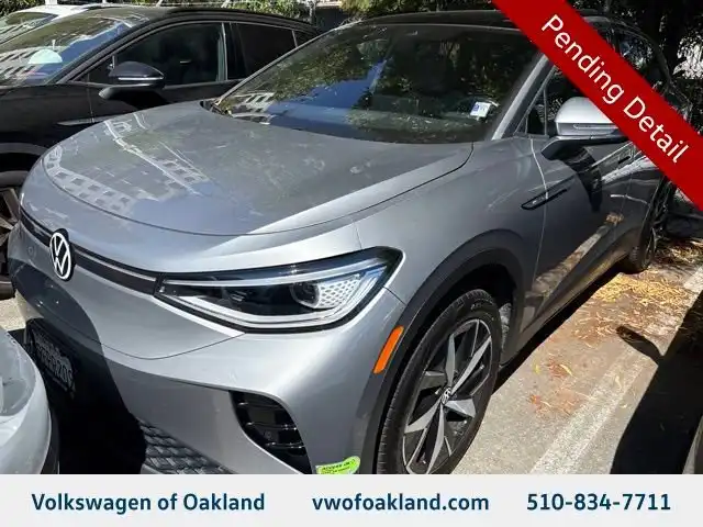 2023 Volkswagen ID.4 PRO S AWD's photo