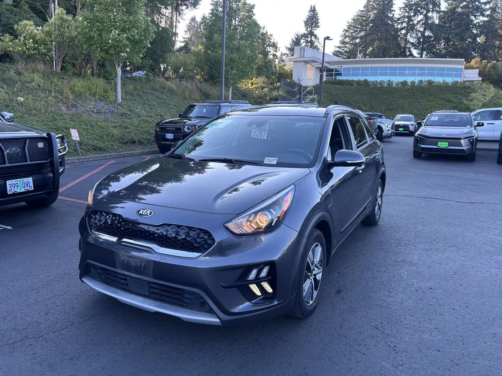 2021 Kia Niro EX PHEV's photo