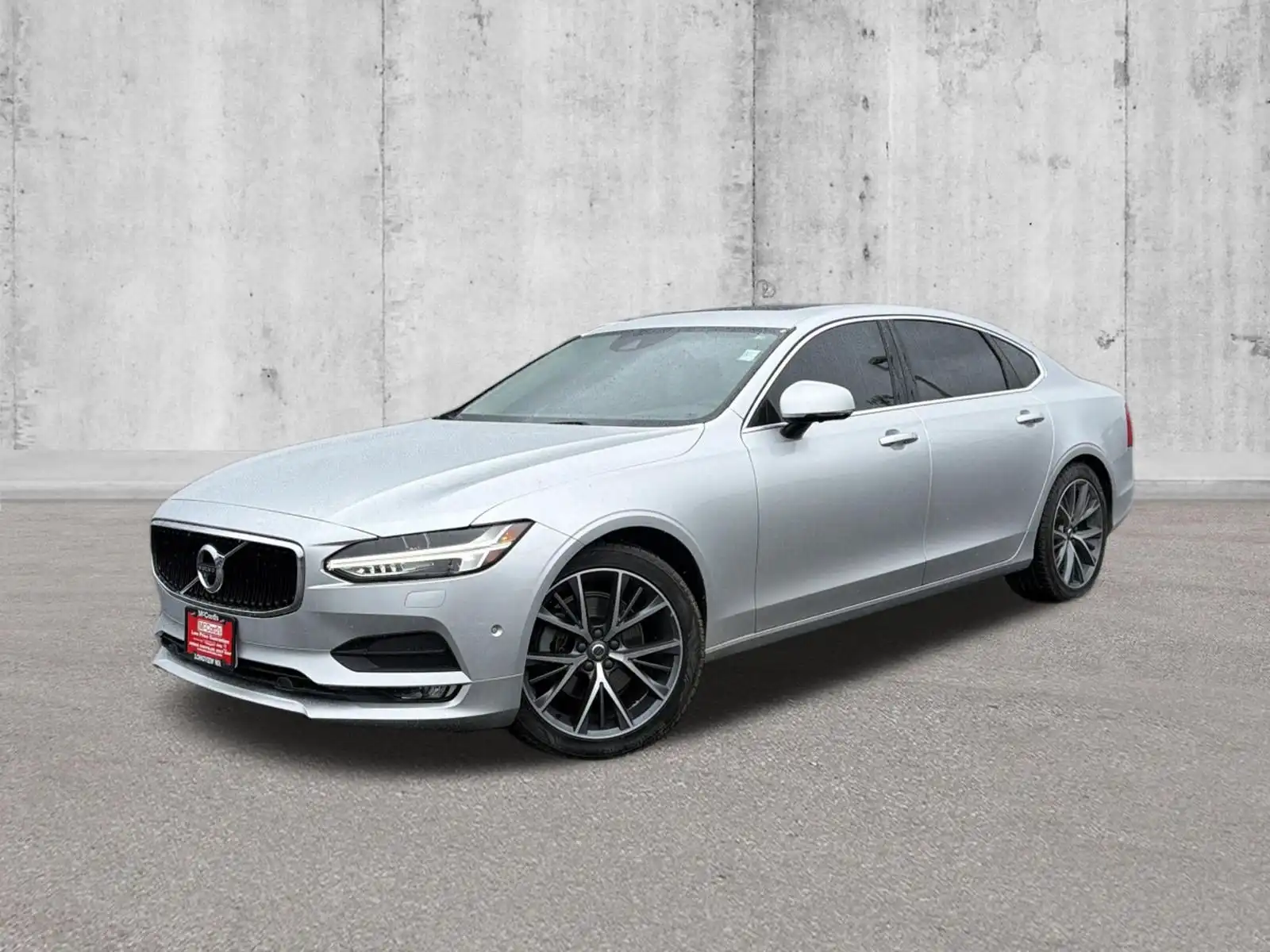 2018 Volvo S90 T5 Momentum AWD's photo