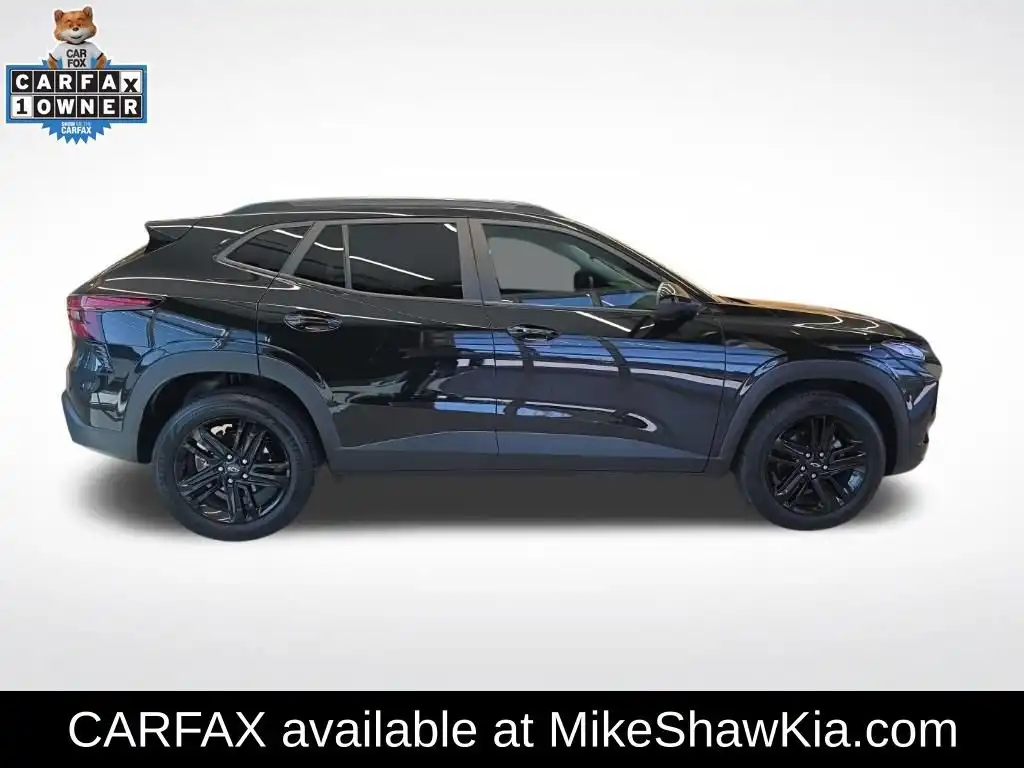 2025 Chevrolet Trax ACTIV FWD's photo