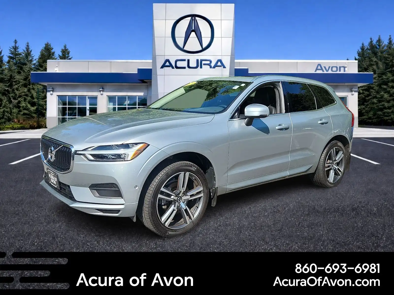 2018 Volvo XC60 T5 Momentum AWD's photo