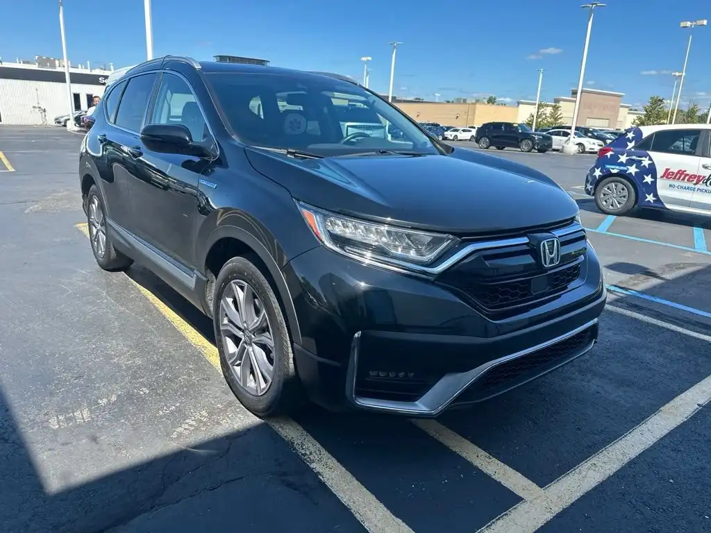 2022 Honda CR-V Hybrid Touring AWD's photo