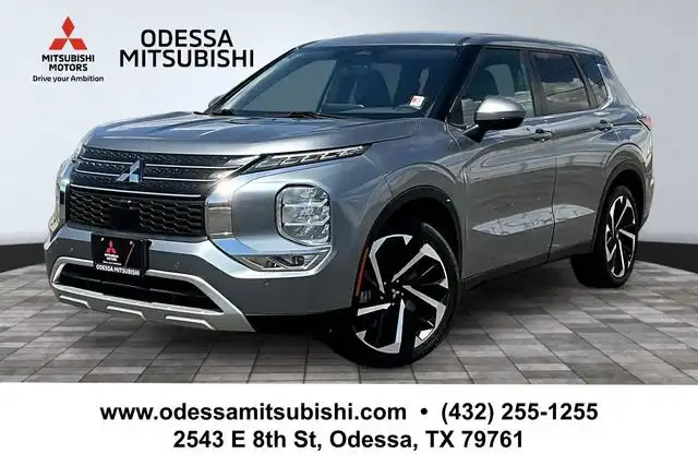 2023 Mitsubishi Outlander SE 2WD's photo