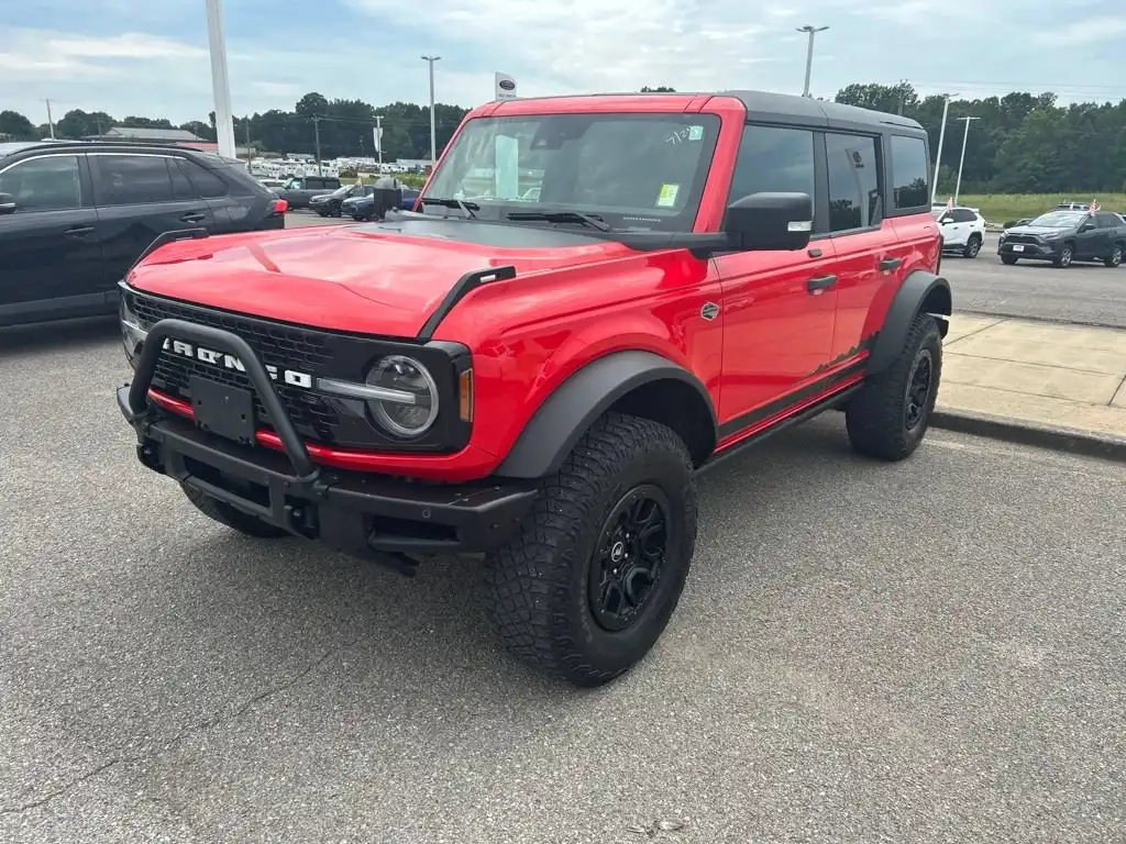 2023 Ford Bronco Wildtrak 4x4's photo