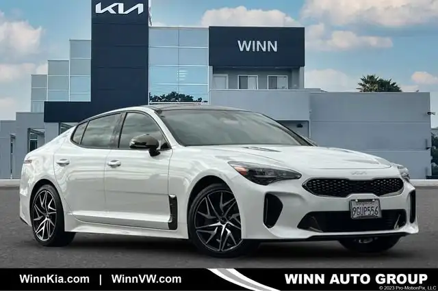 2023 Kia Stinger GT-Line AWD's photo
