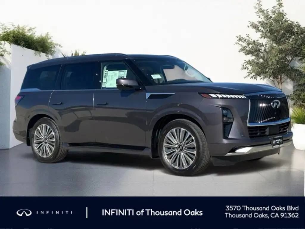 2027 INFINITI QX80 Luxe 4WD's photo