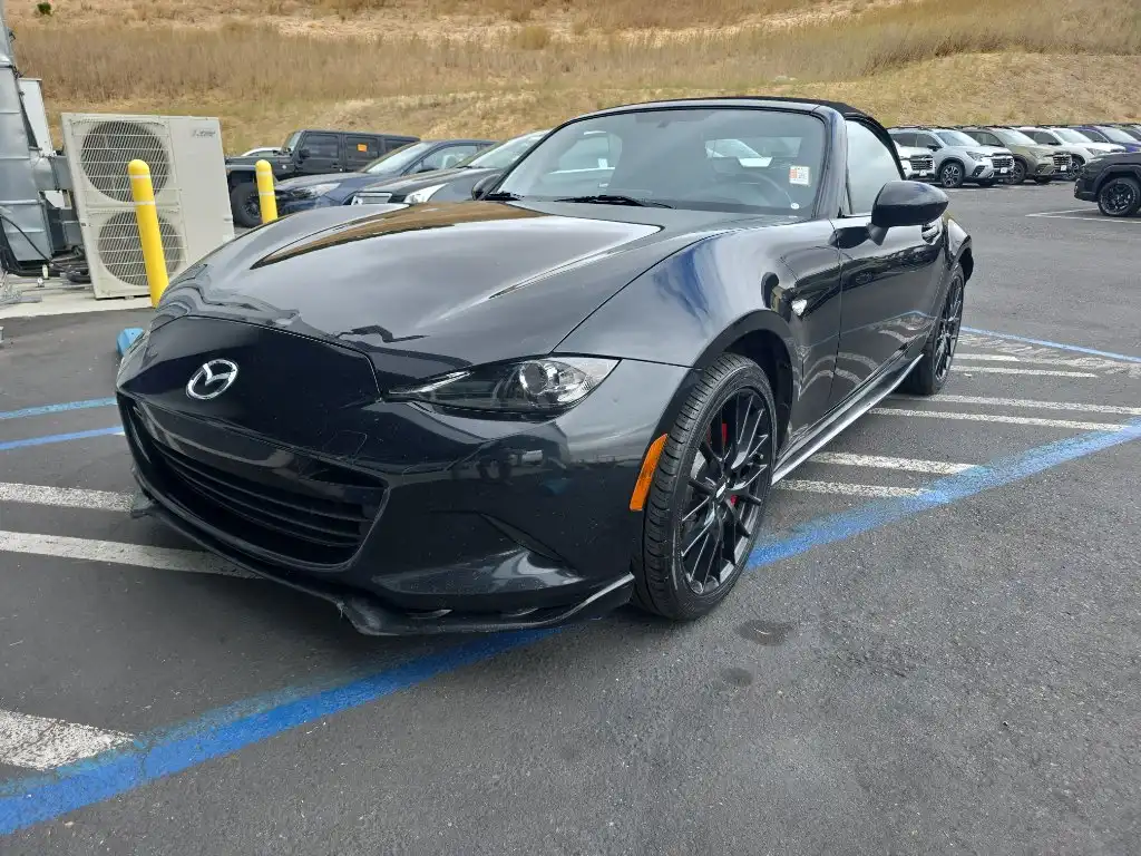 2016 Mazda MX-5 Miata Club's photo