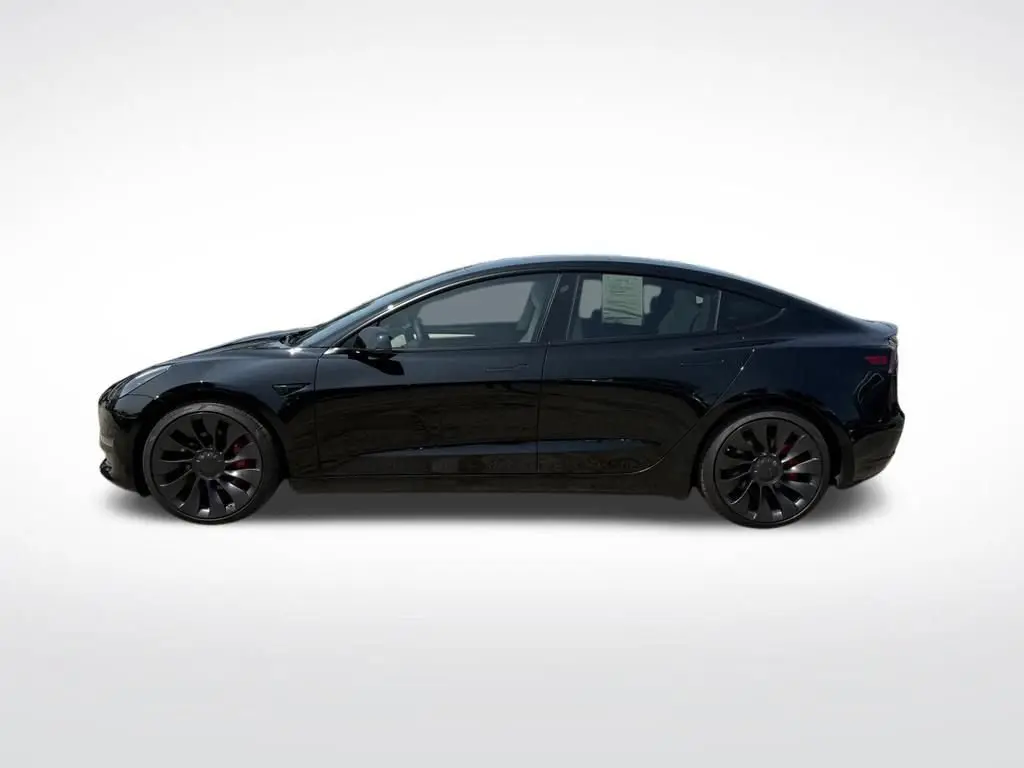 2023 Tesla Model 3 Performance photo 5