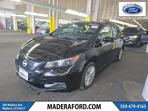 2024 Nissan Leaf S's photo