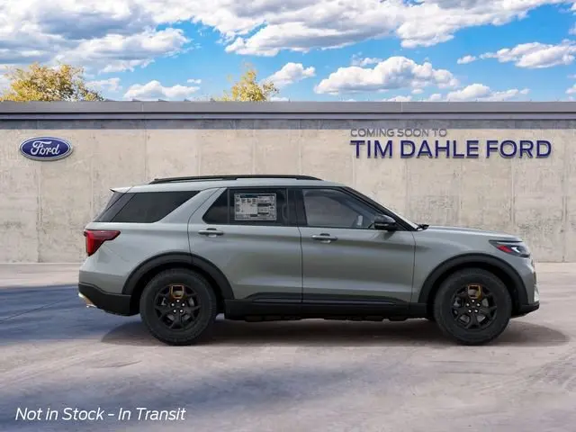 2027 Ford Explorer Tremor 4WD photo 4