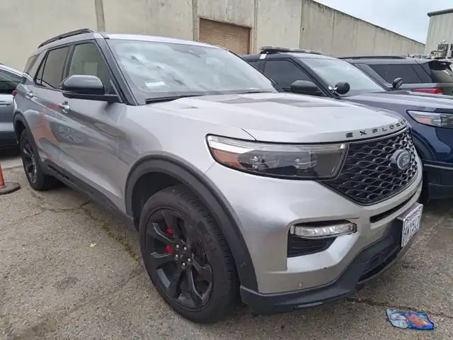 2020 Ford Explorer ST 4WD's photo