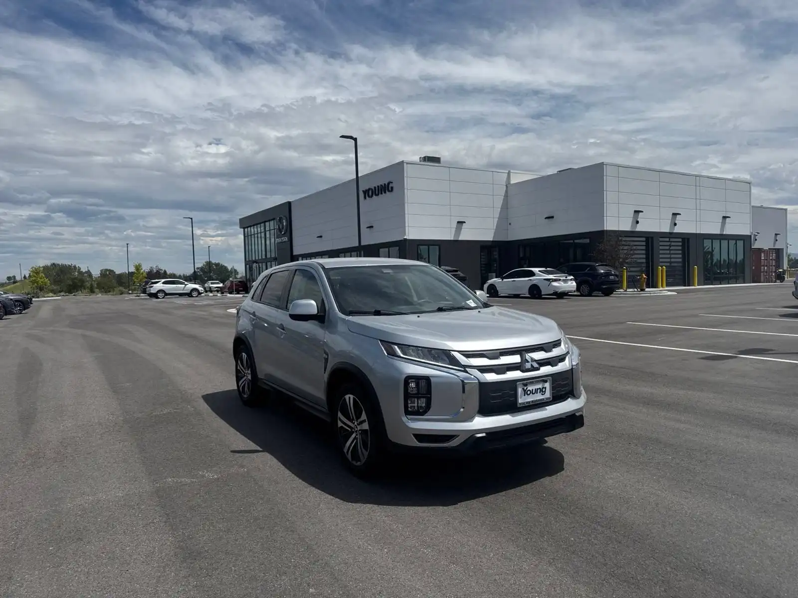 2025 Mitsubishi Outlander Sport 2.0 ES AWC CVT's photo