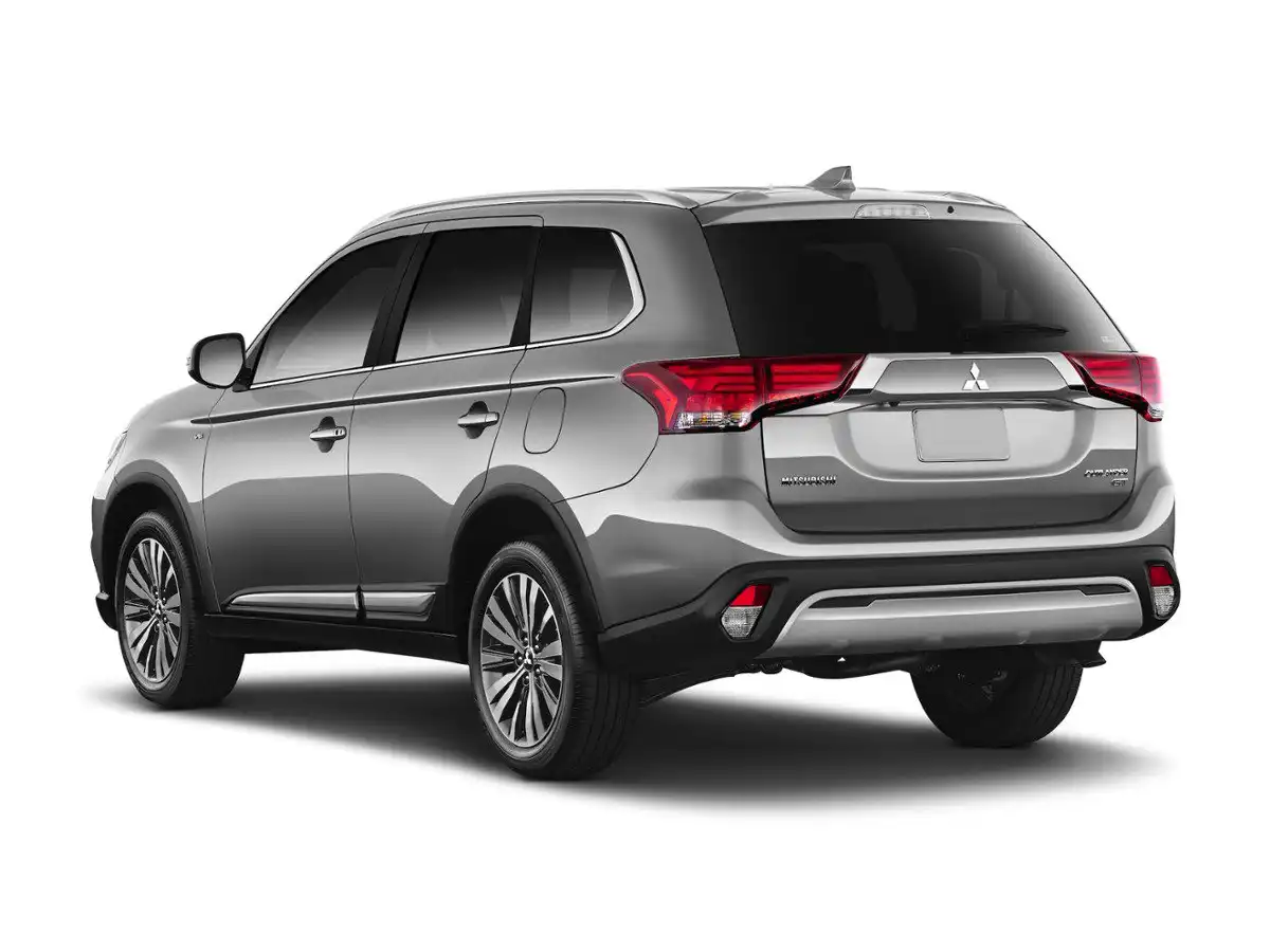 2019 Mitsubishi Outlander SE FWD's photo