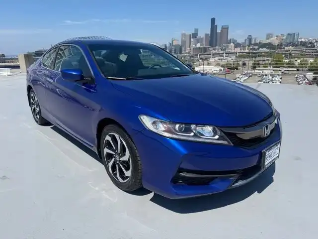 2017 Honda Accord LX-S's photo