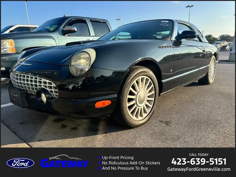2004 Ford Thunderbird Deluxe's photo