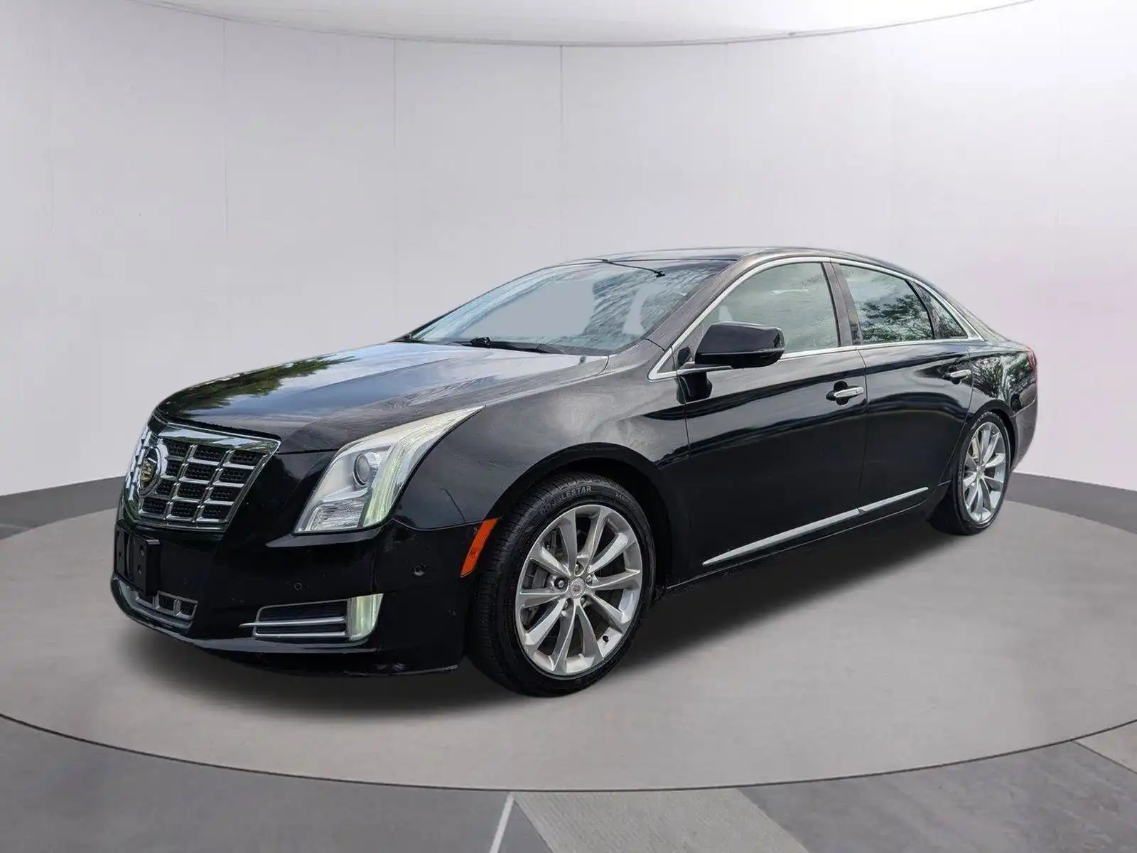 2014 Cadillac XTS 3.6L FWD Luxury Collection's photo