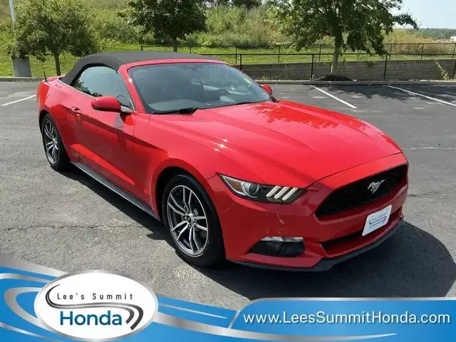 2017 Ford Mustang EcoBoost Premium Convertible's photo