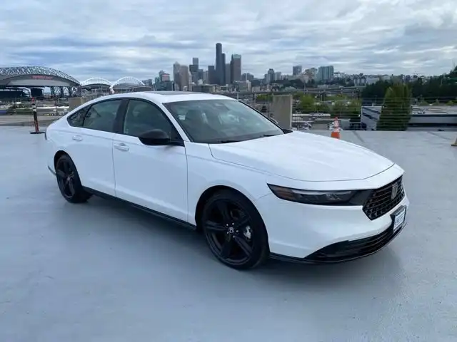 2025 Honda Accord Hybrid Sport-L's photo