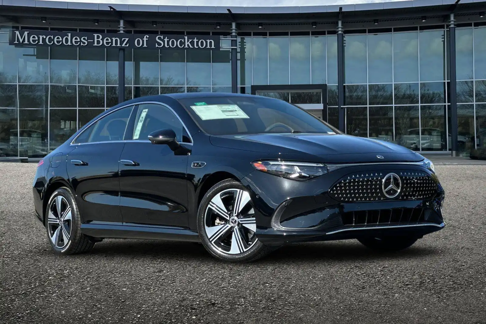 2027 Mercedes-Benz CLA 250+'s photo