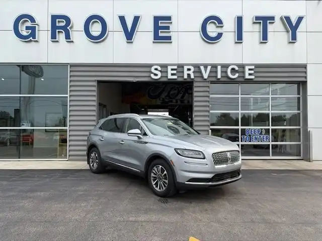 2021 Lincoln Nautilus AWD's photo