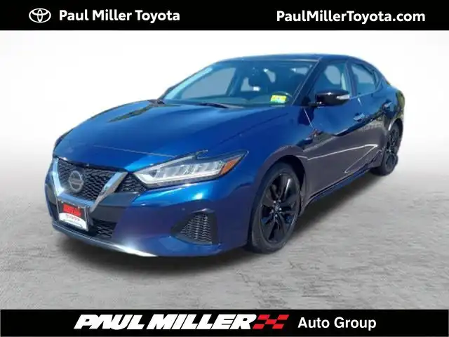 2019 Nissan Maxima SL's photo