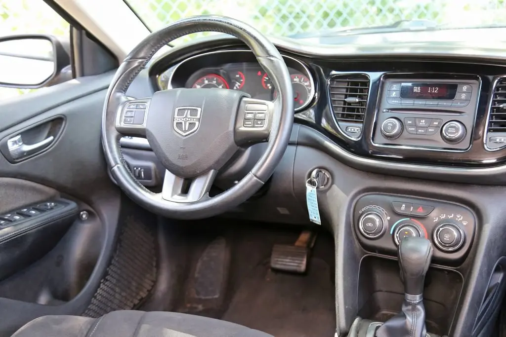 2013 Dodge Dart 2.0 SXT photo 3