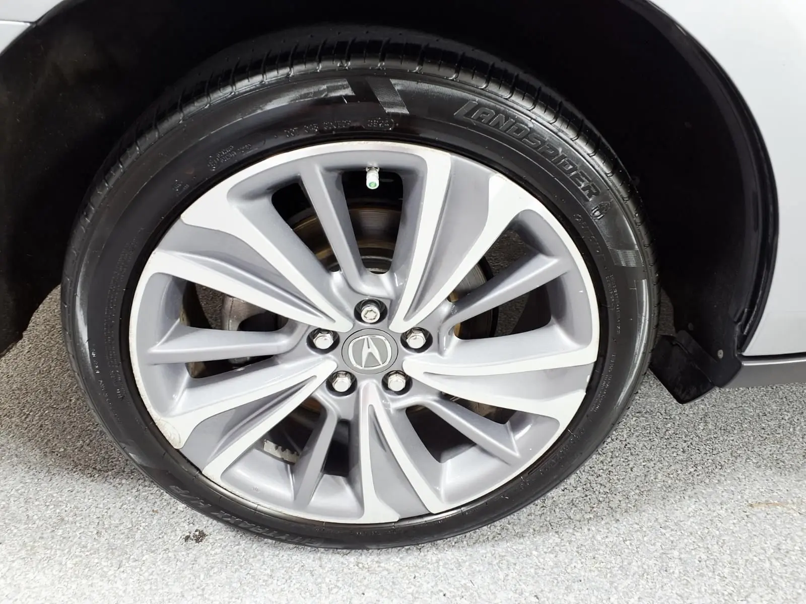 2017 Acura MDX Technology Package photo 4