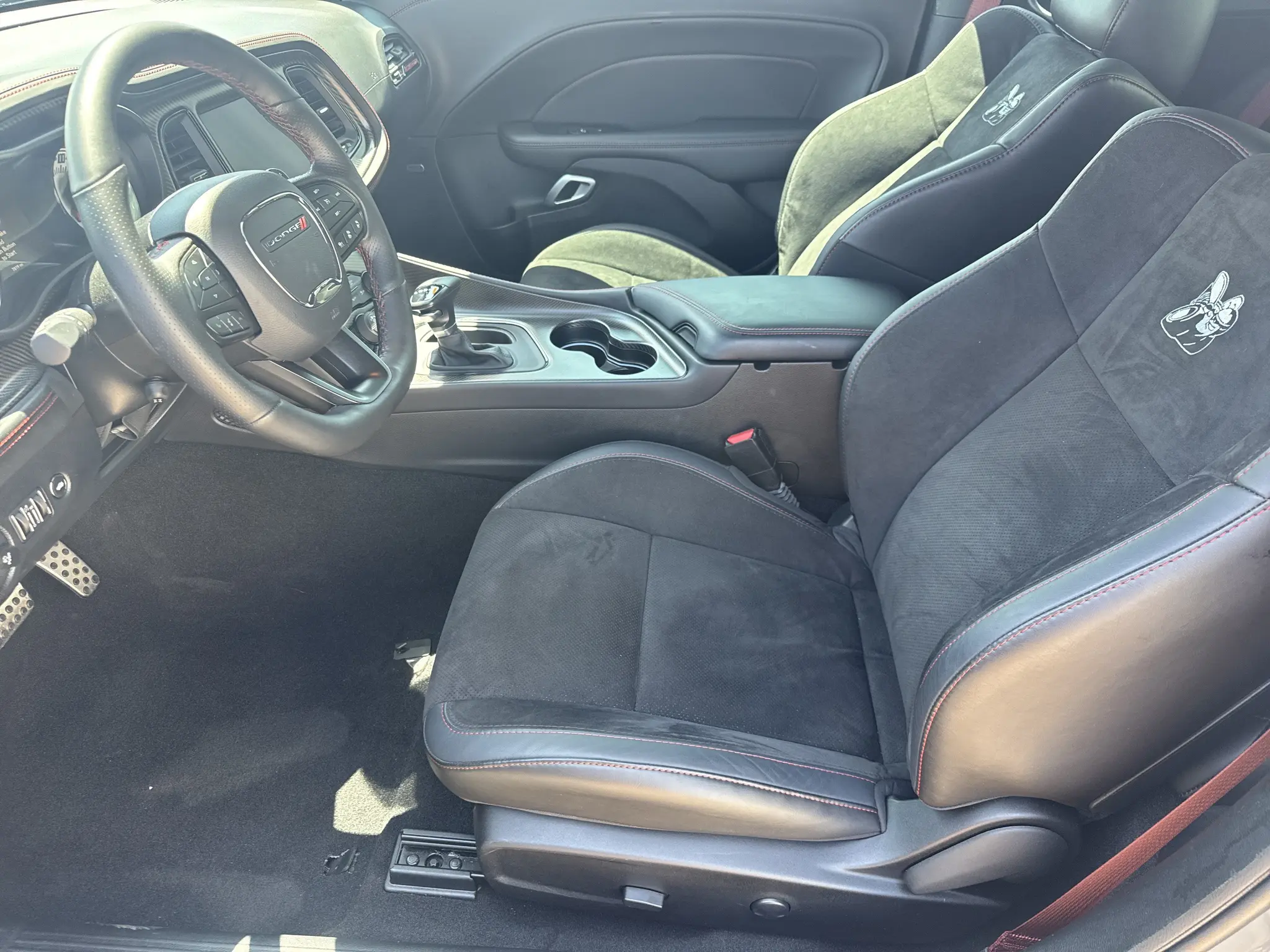 2023 Dodge Challenger R/T Scat Pack photo 5